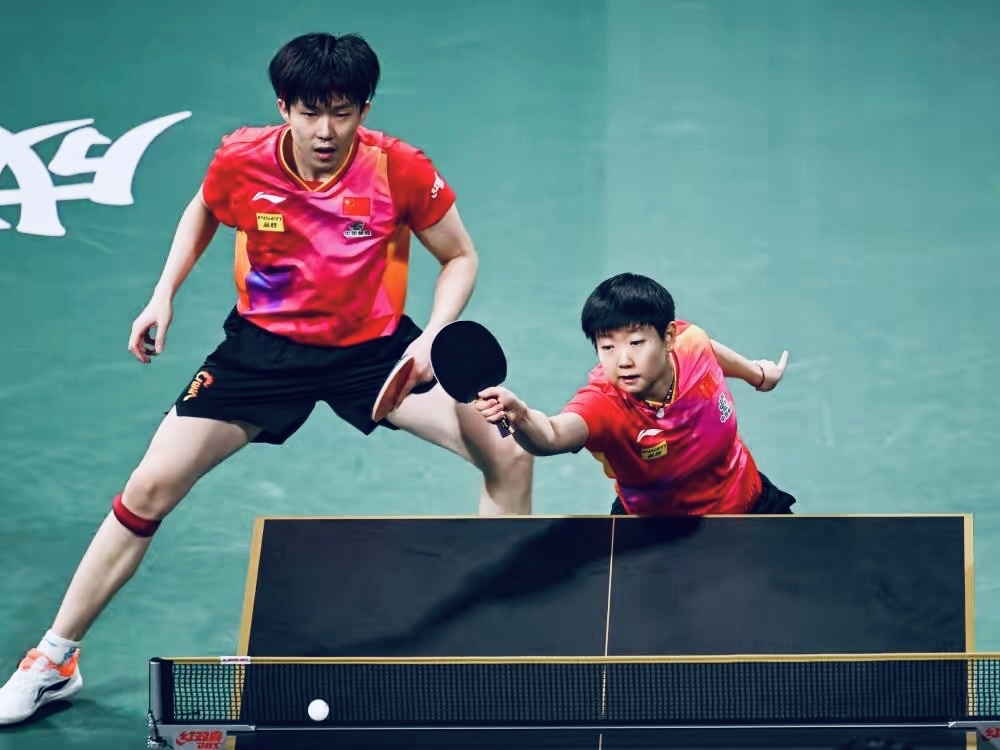 韩国队力克中国队，奥恰洛夫扛起全队