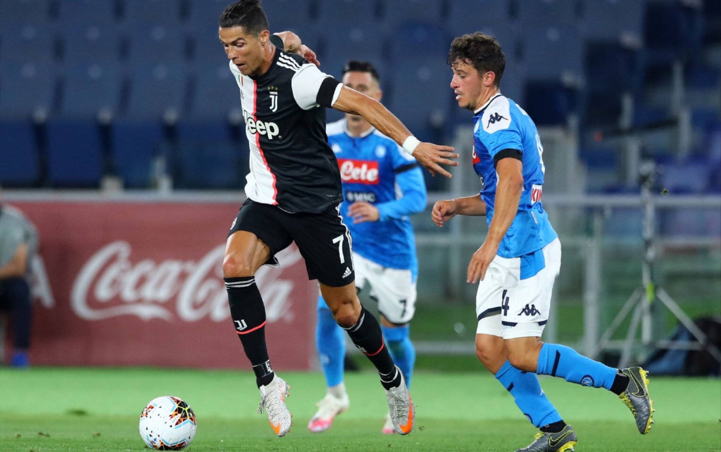 那不勒斯轻取瑞士，C罗扛起全队