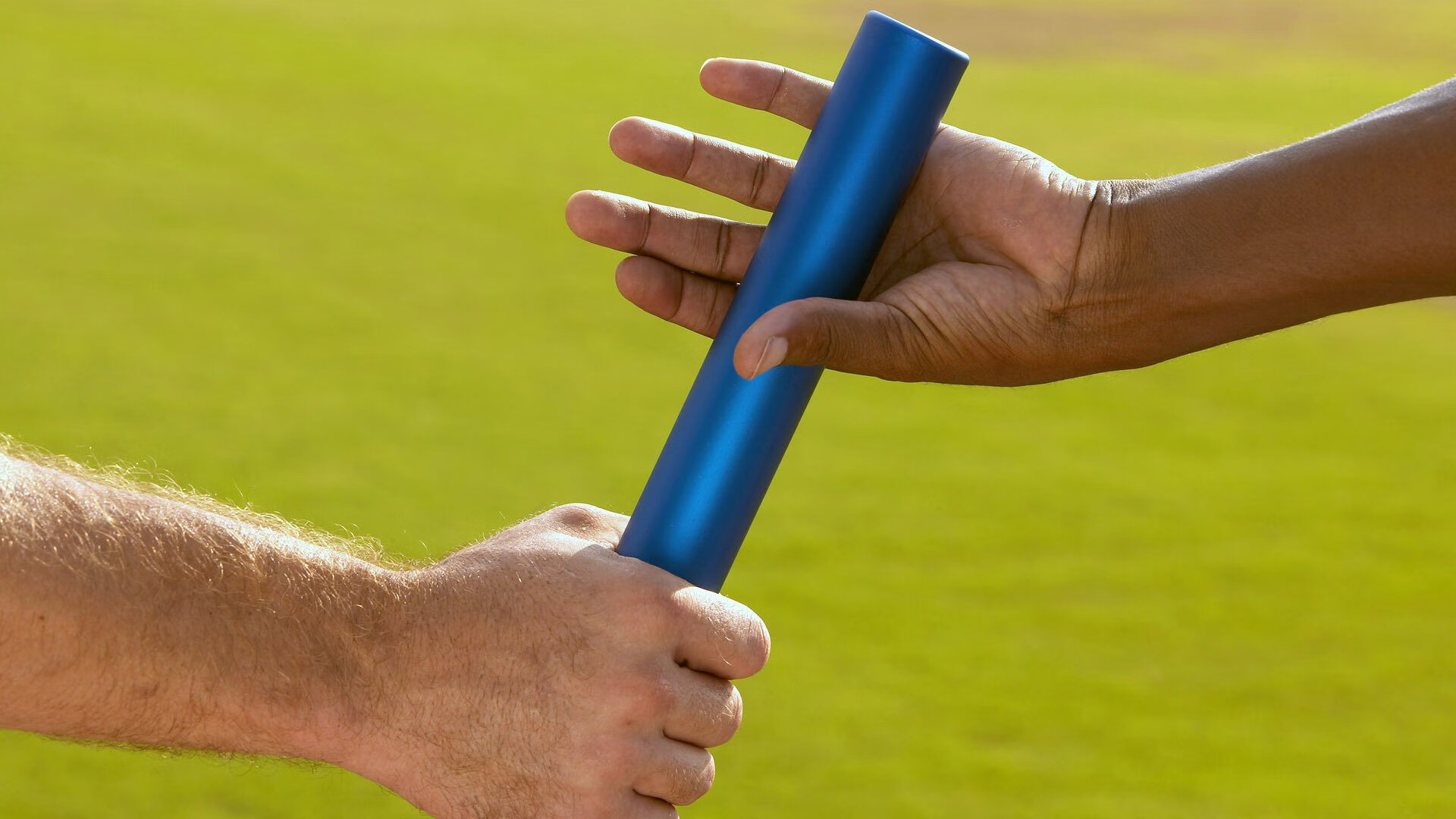 绿茵场与硬木地,当西甲德比遇见灰熊的狂野